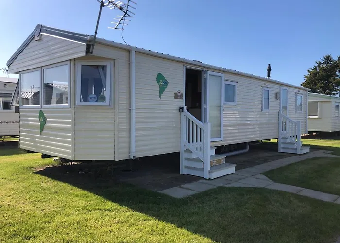 10 Berth Caravan On Marine Park In Rhyl