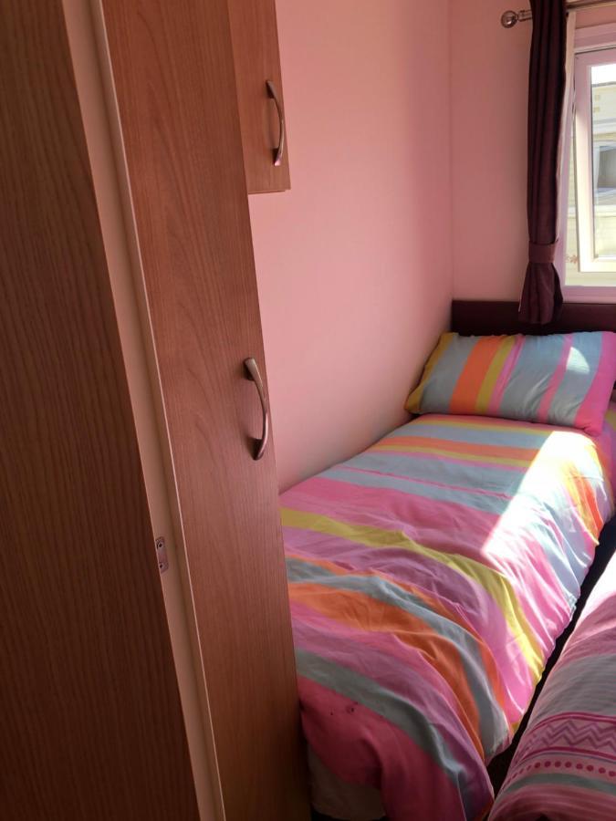 10 Berth Caravan On Marine Park In Rhyl